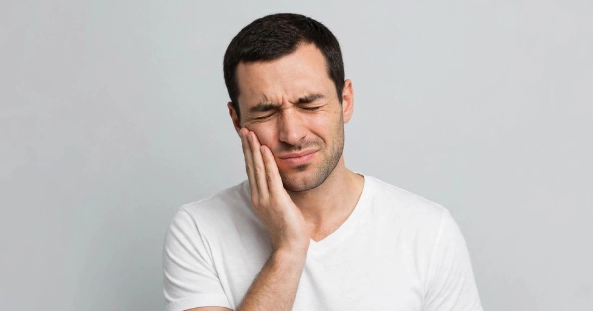 Treatment for Traumatic Dental Injuries at Endodontic Specialists by Solomon Dental